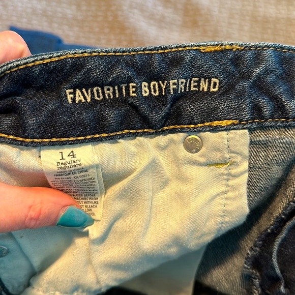Ladies American Eagle “Favorite Boyfriend” Jeans - Picture 7 of 10